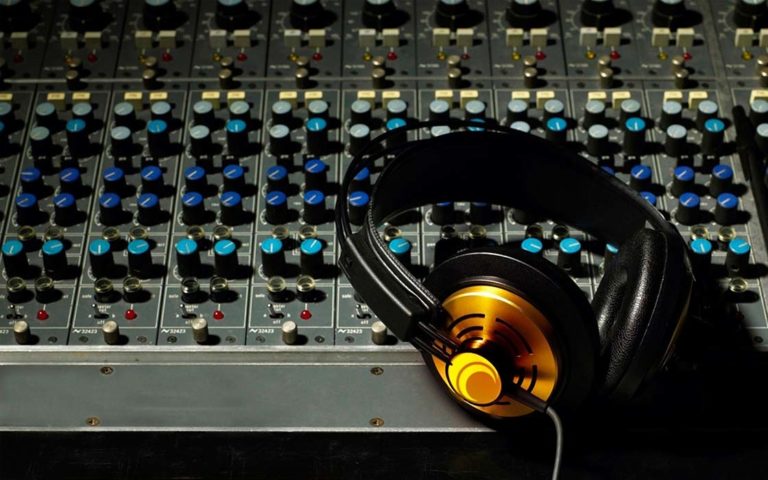 best-studio-dj-headphones